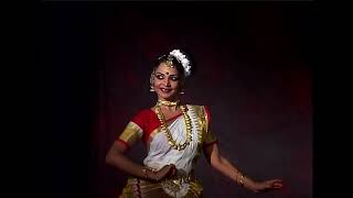 10 05 201 ICCR Deepa Chakravarthy Mohiniattam Chennai [upl. by Nnanaej565]