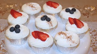 Como hacer Tres Leches Cupcakes Homemade Tres Leches cupcakes Cupcakes de Tres Leches from Scratch [upl. by Halyahs]