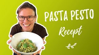 Pesto maken voor een pasta pesto vegan recept [upl. by Notsniw41]