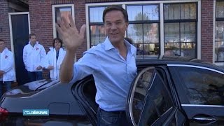 Pechtold Rutte is te onzichtbaar in vluchtelingen  RTL NIEUWS [upl. by Nishom]