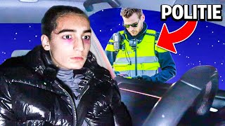 broertje rijdt illegaal auto amp word opgepakt door de politie [upl. by Lalaj689]