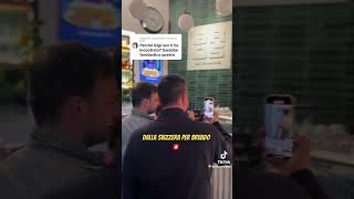 Un barista canta Gigi D’alessio … che voce incredibile [upl. by Asiluj]