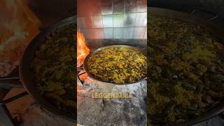 La Paella più iconica della Spagna food [upl. by Sidoma]