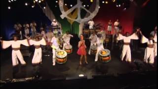 OLODUM quotPOVO DAS ESTRELASquot DVD  14 [upl. by Yobybab95]