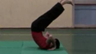 ACROBATICA  Kip up Tutorial Sub ENG [upl. by Onaicilef819]