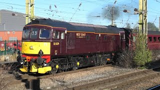 The Dalesman Class 33029 Sub in As Tangmere was Sick At Warrington Bank Preston Carlisle Lancaster [upl. by Fidelio811]