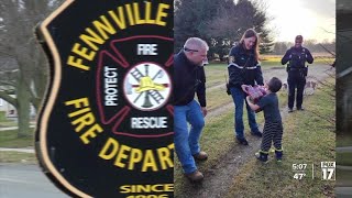 5yearold gets Christmas Eve surprise from Fennville Fire Department [upl. by Mojgan]