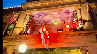 DOWNTOWN HISTORIC PRESCOTT CITY AZ COURTHOUSE SQUARE CHRISTMAS 2023 ACKER NIGHT SHOWCASE [upl. by Eimmas]