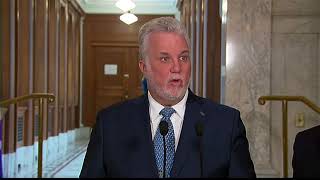 Philippe Couillard souligne la réduction du ratio dettePIB [upl. by Steffane843]