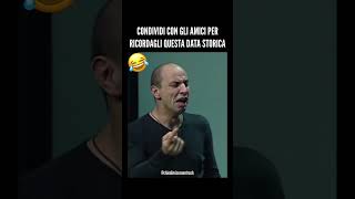 ALDO sbaglia la DATA dello SPETTACOLO 😅😂😂 aldogiovanniegiacomo [upl. by Nnyl]