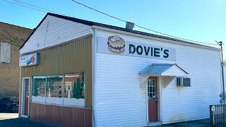 DOVIE’S HAMBURGERS Since 1938  Tompkinsville Kentucky  Restaurant Review [upl. by Laine953]