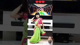 Chhoti Sara Dance Performance On Chaka Chak Chakachak AtrangiRe short reels [upl. by Yellehs108]