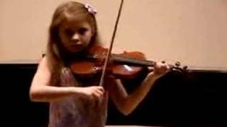 Re Girl playing Czardas 8 years old [upl. by Akamahs]