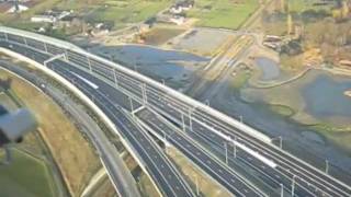 A74 in vogelvlucht over de Autosnelweg Aus Vogelperspective über die Autobahn A74A61 [upl. by Dlanor]