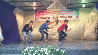 annange love aagidhe song dance performance by navee [upl. by Atinauq]