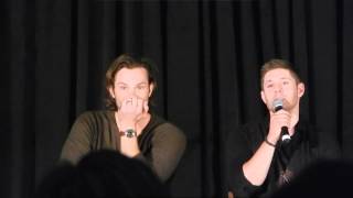 JAXCON  Jared Padalecki Raps amp Jensen Ackles Sings [upl. by Leifer]