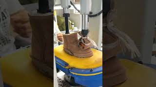 Snow boots solemaking quality warm bootssnow bootsugg factory Real sheepskinReal wool [upl. by Ann-Marie]