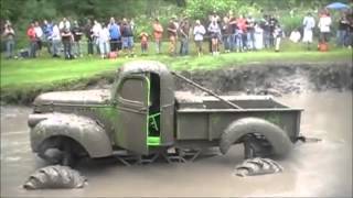 Lo Mejor De Los Carros Monster 4x4 Mud Trucks [upl. by Elleinahc]