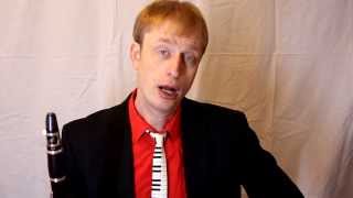 Growling effect  video clarinet lesson [upl. by Murdock]