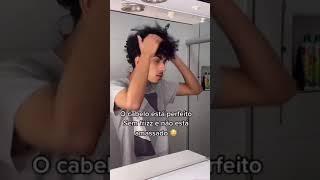 QUANDO O CACHEADO ACORDA COM O CABELO PERFEITO SEM FRIZZ 🤣 shorts cacheado cachos [upl. by Stevy724]