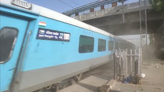 155 KMPH RUTHLESS SKIP BY GATIMAAN EXPRESS  Indias Fastest Train  गतिमान एक्सप्रेस [upl. by Larkin]