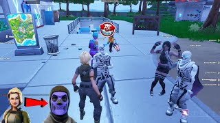 Toxic Skull Trooper Reacts To Default Skin Turning Into OG Skull Trooper 😲 [upl. by Notsirt]