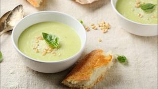 Recette  Velouté dendive [upl. by Ithaman]