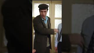 Kemal SunalKapıcılar Kralı kemalsunal kemalsunalkomiksahneler shorts keşfet short yeşilçam [upl. by Yleve837]