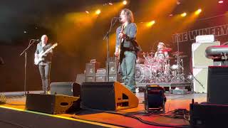 Winery Dogs  Hot Streak Live [upl. by Zicarelli]