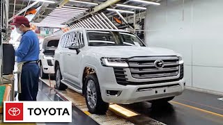 Toyota Land Cruiser assembly line in Japan  LC 300 Production [upl. by Atinnor495]