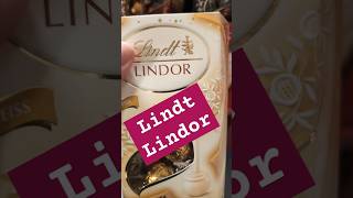 Lindt Lindor Schokolade  Weihnachtsedition 2024 xmas advent winter [upl. by Greeson508]