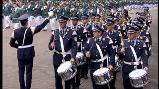 Schützenfest Neuss 2013 Königsparade ohne Musikkapelle [upl. by Ramsa726]