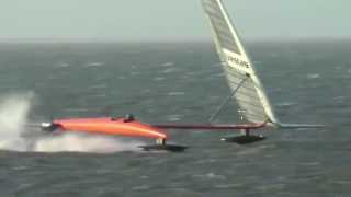 Voile extrême avec Vestas Sailrocket 2  naviguez à 65 nœuds [upl. by Eednas]