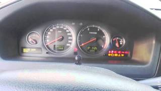 Volvo V70 D5 2004 cold start at 23C  takes 3 seconds [upl. by Edyaj]