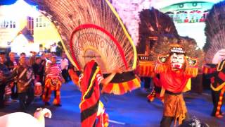 Sultan Ismail Bridge Carnival at Muar 2014  Street Parade [upl. by Aniahs767]