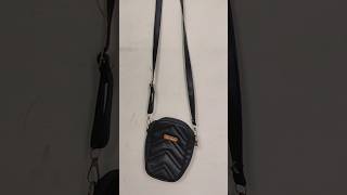 😍🤩must buy 😱😻this affordable sling bag 🤗🥳ytshorts ytviral yttrending meeshomrbeast [upl. by Norword]