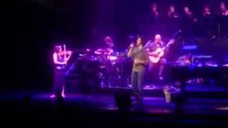 Josh groban Live Paris Lhymne a lamour [upl. by Schiffman]