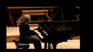 Benjamin Perényi plays L van Beethoven Andante Favori [upl. by Anelim]