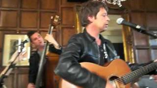 Lee Mavers  Son of a gun  Hawley Arms  250409 [upl. by Bum212]