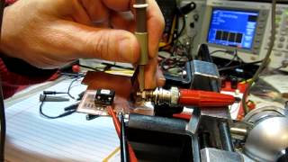 68 Oscilloscope Probe Ground lead length effects on signal quality [upl. by Aennyl247]