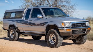 1989 Toyota Pickup SR5 Ravelcolowjacked [upl. by Terrag783]