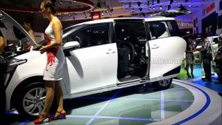 Toyota Sienta Indonesia short review IIMS 2016 [upl. by Leora956]